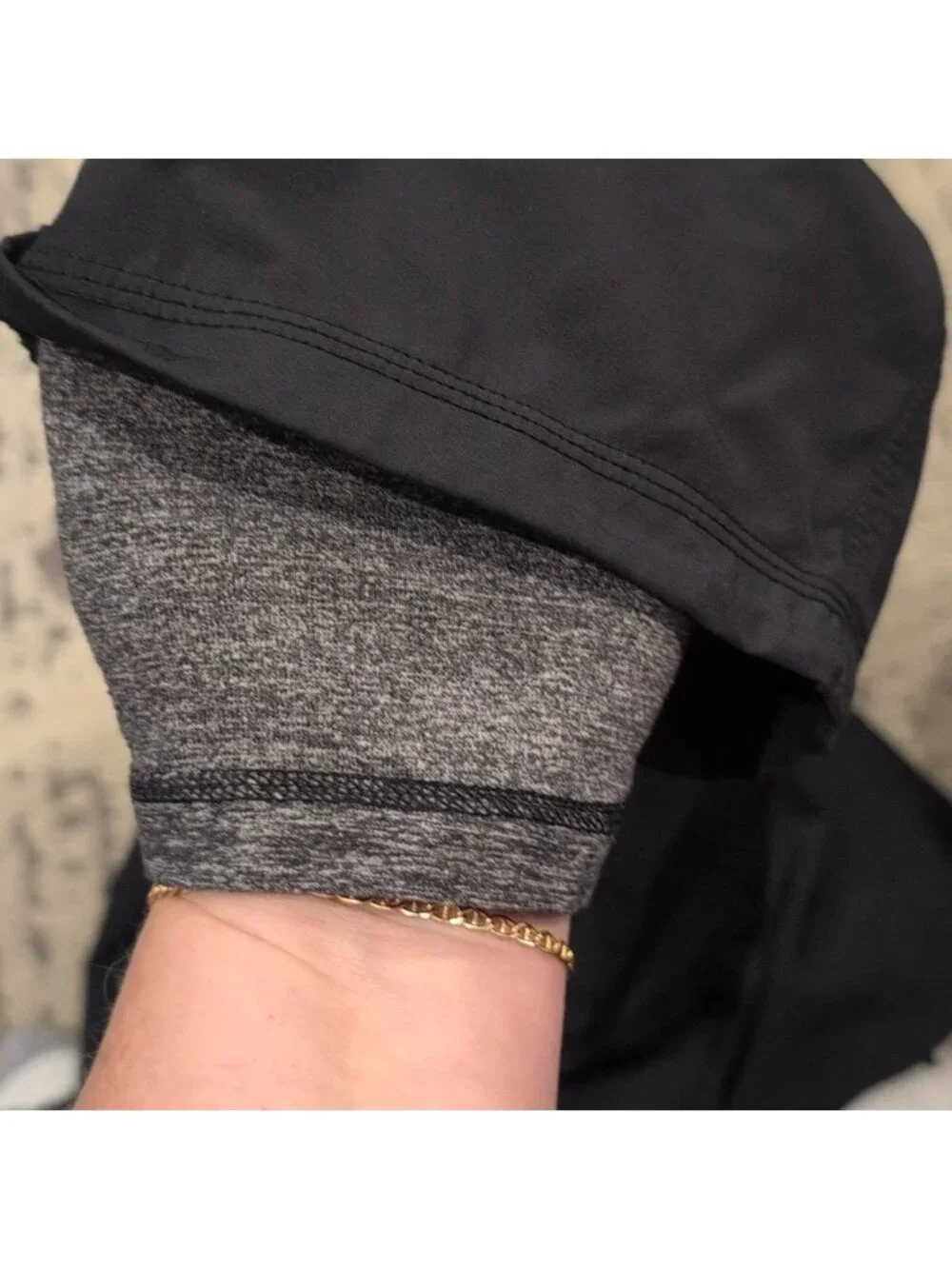 Lululemon Run: Dog Runner Pant Black / Heathered Grey